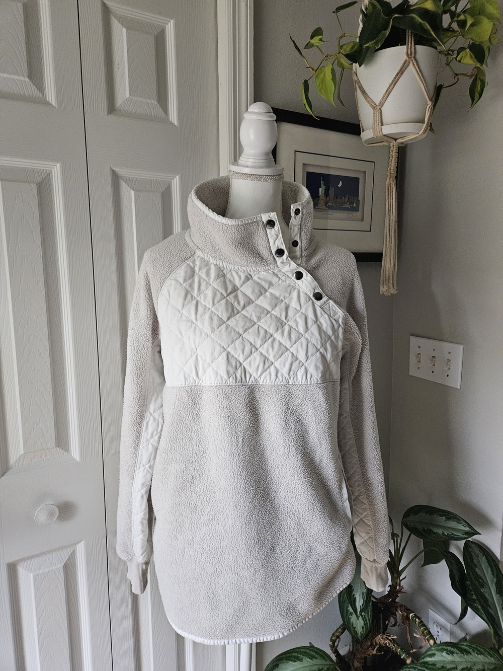 Abercrombie & Fitch Cream Quilted-Panel Funnel Neck Pullover